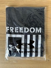 Under Armour 1370810 UA Men’s NEW Freedom Flag Cotton Loose Fit Graphic T-Shirt