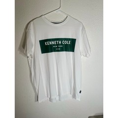 Kenneth Cole XL white mens T-Shirt w/green design-used good