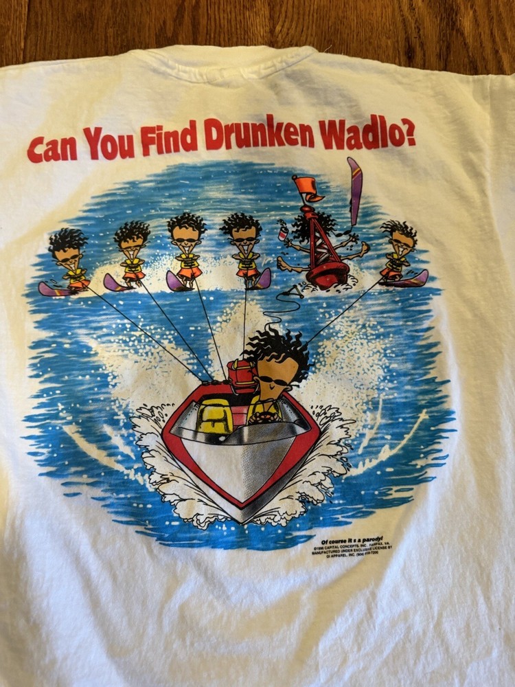 Vintage Single Stitch Can You Find Drunken Waldo Size XL