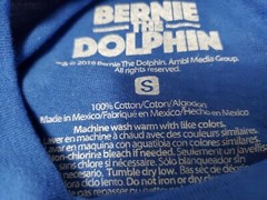 NEW Bernie The Dolphin Marineland Dolphin Adventure Short Sleeve Tshirt Small