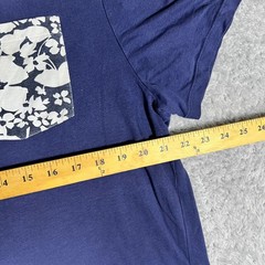 Old Navy Mens XL Soft Washed Blue T-Shirt Floral Print Pocket Crew Neck Tee