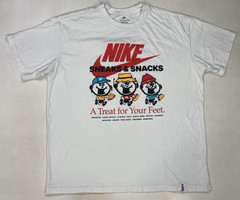 Nike Max90 Sole Food Sneaks & Snacks Graphic T-shirt Men XL White HJ0754 100