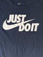 Nike Shirt Mens Large Just Do It Swoosh Graphic Tee AR5006-451