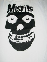 FREE SAME DAY SHIPPING New Punk MISFITS Classic FIEND CRIMSON GHOST WHITE XL