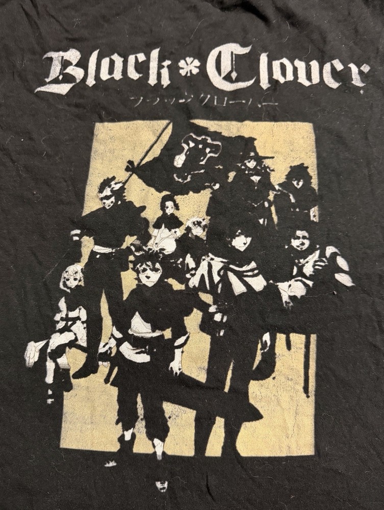“BLACK CLOVER” ANIME T-SHIRT ADULT M medium BLACK S/S graphic SUPER COOL AWESOME