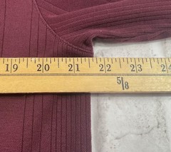 Claiborne Shirt Mens Sz XL Maroon Moisture Wicking V-Neck Ribbed Long Sleeves