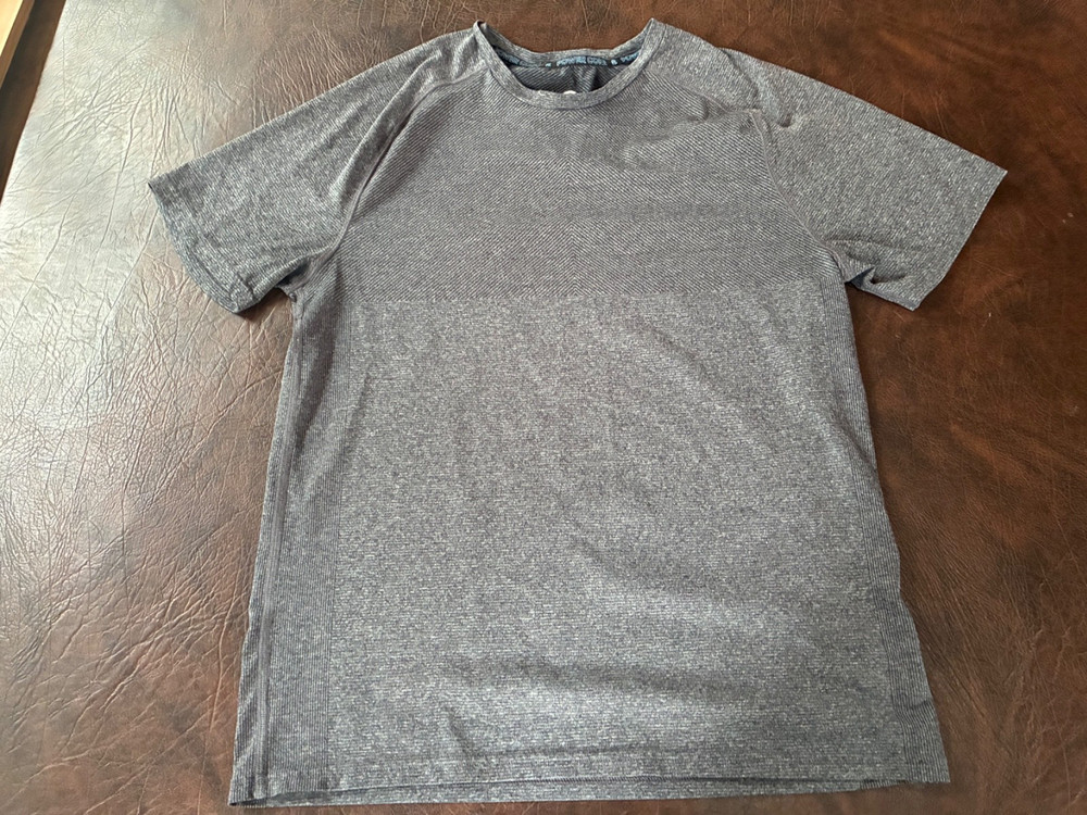 Size M C9 CHAMPION Power Core T-Shirt Gray Heather Micro-Striped Stretch