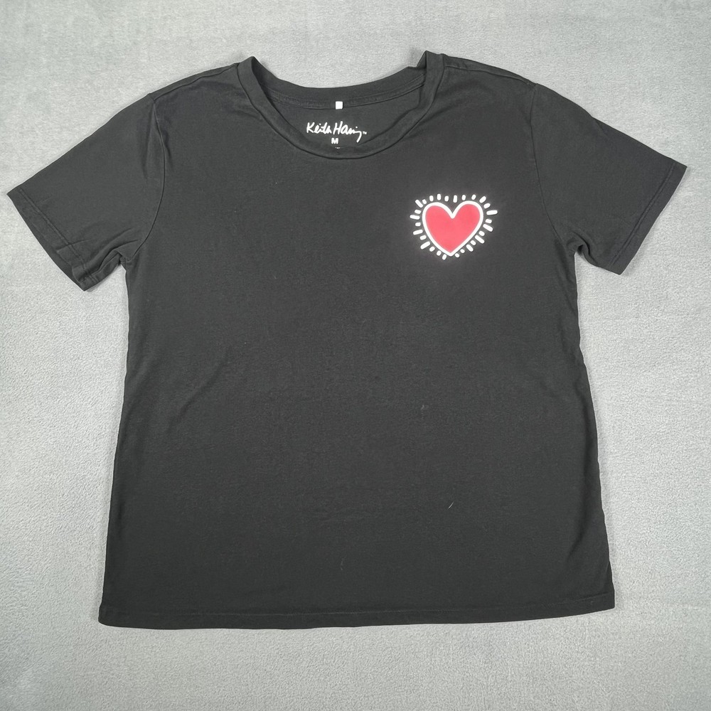 Keith Haring Shirt Mens Medium Black Heart Graphic Tee Crewneck Short Sleeve