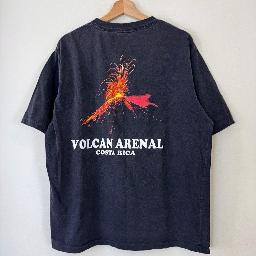 Vintage 90’s Costa Rica Arenal Observatory Nature Volcano Black Tee Shirt – XL