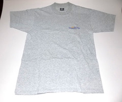 RETRO 90’S/Y2K QUICKSILVER SURFER T-SHIRT. 100% COTTON. MADE IN USA. SIZE MEDIUM