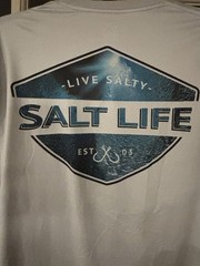 Salt Life long sleeve pocket tee size small. 88/12 poly/spandex. EUC.