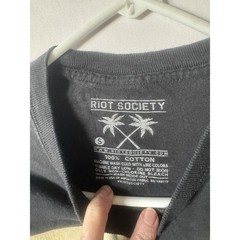 Riot Society Black Graphic T-shirt Long Sleeves Size Small Skulls Flowers