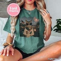 Funny Patriotic Cat T Shirt Vintage 4th of July American Cat Graphic