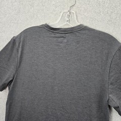 Quiksilver Men Shirt Small Gray Logo Everyday Crew Tee Polyester Spandex NWT