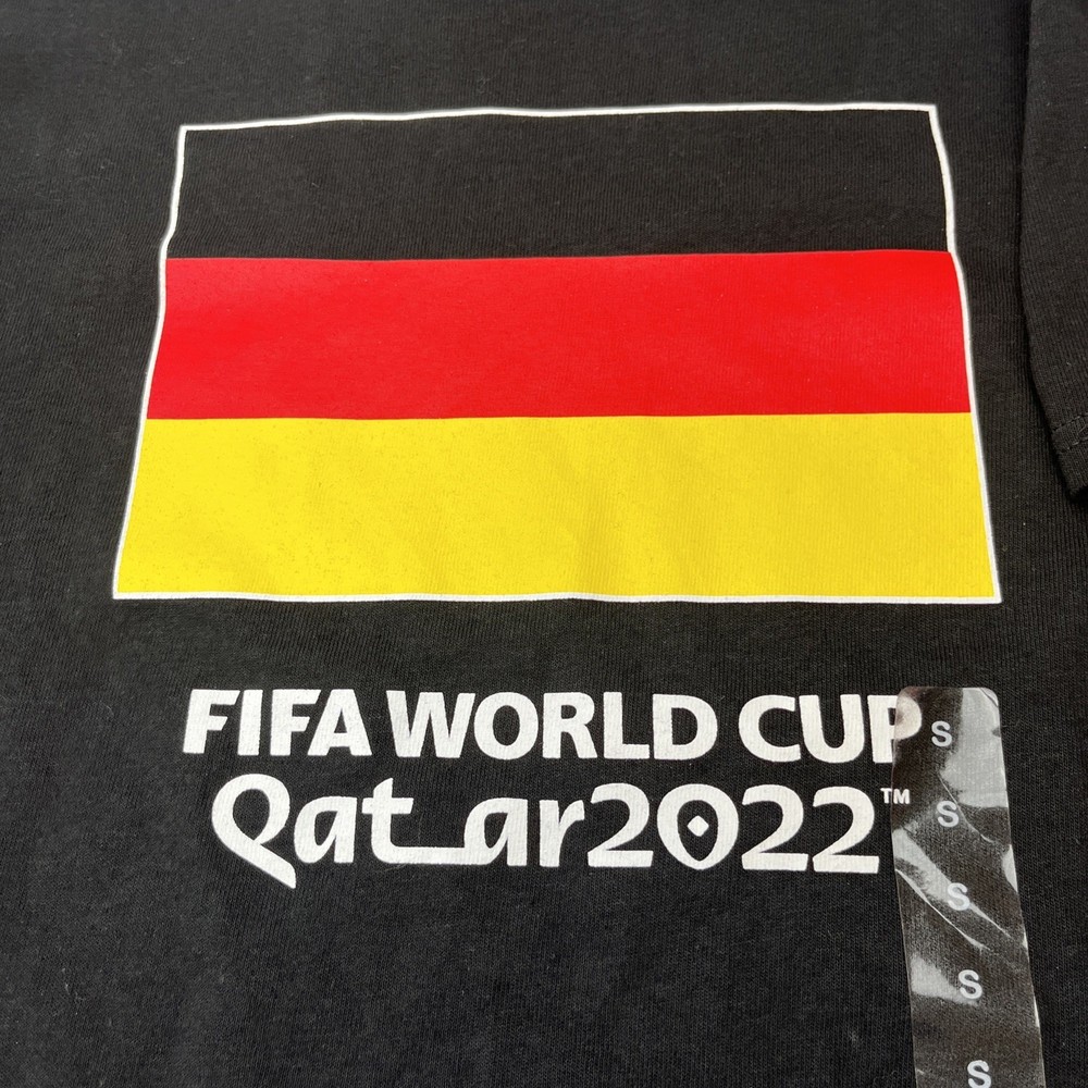 FIFA World Cup Qatar 2022 Germany T-Shirt Mens Small Black NEW Soccer Fan Tee