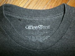 retro 90s OFFICE SPACE STAPLER T SHIRT Milton IT Work Sucks Movie Film MEDIUM