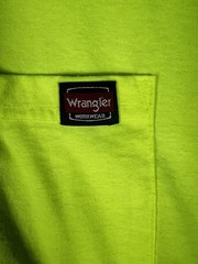 Wrangler Workwear Tee Mens L 42-44 Short Sleeve Crew Neck Logo Neon Yellow