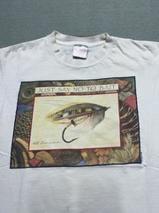 Vintage 90s graphic t shirt just say no to bait Peggy Murray fishing large