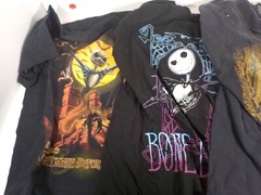 N A312 Disney Nightmare Before Christmas Size Small T-Shirt Lot (A)