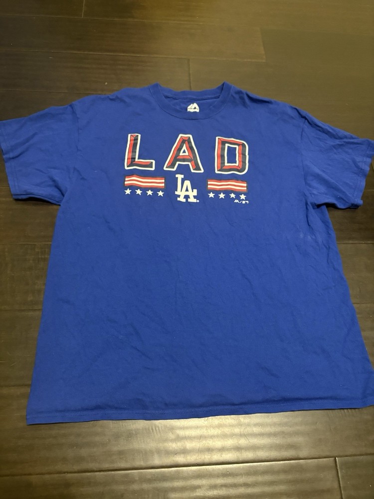 LA Dodgers LAD Tshirt Men’s Size XL Blue Crew Neck MLB Los Angeles California