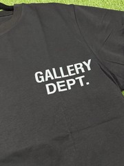Gallery Dept. Black Crew Neck Short Sleeve Graphic Logo T-Shirt, Men’s M