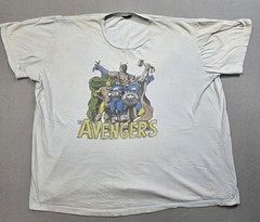 Marvel Avengers Shirt Mens 2XL White Graphic Tee Superhero Comic Book