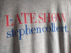Official Authentic Late Show With Stephen Colbert T-Shirt Unisex Small Comfy Tee