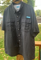 Tuna Mens Sz 2XL Soild Black Vented Short Sleeved Fishing Shirt