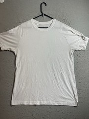 Alo Yoga Triumph Crew Neck Tee Mens L White Sueded Performance T-Shirt Casual