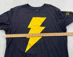 DC Comics Shazam Men’s T-shirt XL Black 100% Cotton