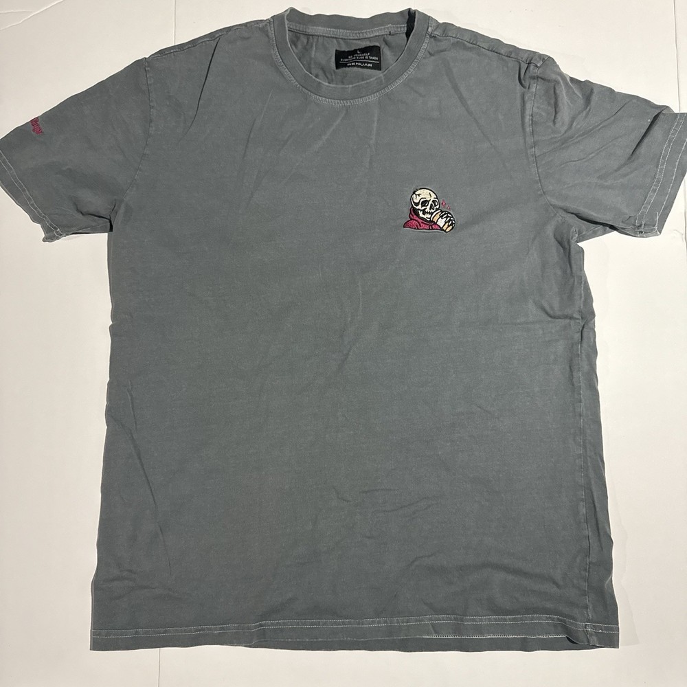 Renuar Charcoal Gray Embroidered Skull Drinking Coffee Tshirt Size Large