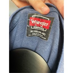 Wrangler Heathered Blue Short-Sleeve Henley with Chest Pocket, Men’s XL