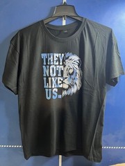Lion Graphic Black T-Shirt, L – “THEY NOT LIKE US”, everyday casual streetwear.