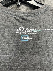 District Made Buzztime 30 Years Entertainment Graphic T Shirt Men’s XL Gray