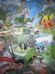 McGuire’s Irish Pub Graphic T-Shirt L ST. Patrick’s Day 5kRun 40th Anniversary