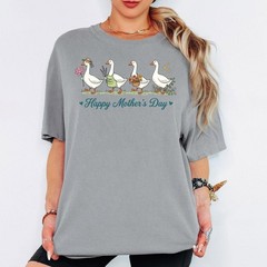Happy Mothers Day Cute Duck Mom Family Gift T-shirt