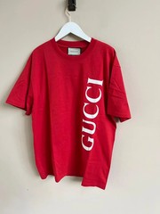 Gucci Oversized Vertical Logo Tee in Red BNWT S