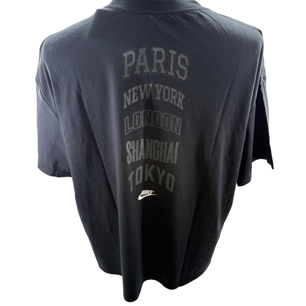 Nike Air Black Loose Fit Graphic World Tour Mens Tee Shirt Small NEW