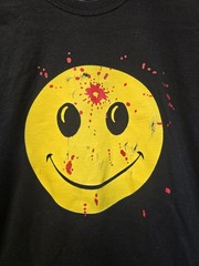 Headshot Smiley Face Breakthrough T-shirt M Gildan