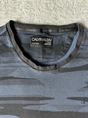 CALVIN KLEIN MENS TSHIRT Cotton Camouflage Black Blue XL 48” Chest X 23” Long