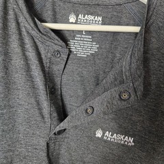AKHG Duluth Trading Men’s Size L Tun-Dry Standard Fit Short Sleeve Henley Gray