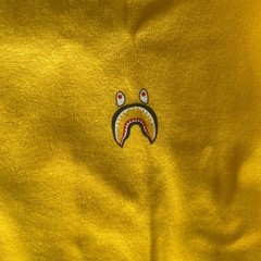 A Bathing Ape BAPE One Point Shark Face PONR Yellow T-Shirt Mens XL