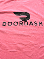 DoorDash Front & Back Food Delivery Driver NEON PINK Short Sleeve 2XL Shirt RARE