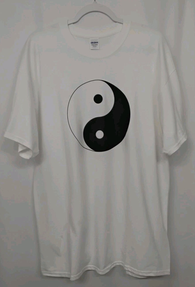 New Men’s YIN YANG T-Shirt XL Taoism 100% Cotton White Short Sleeve