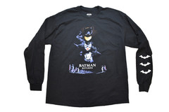 DC Comics Batman Returns Mens Movie Poster Graphic Long Sleeve Shirt NWT Medium
