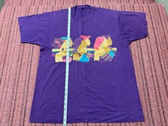 MENS USED VINTAGE 90S SINGLE STITCH AFICAN WOMEN PURPLE ART SHIRT SIZE XL