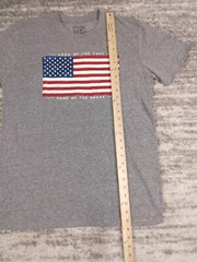 Gray T Shirt Large Men’s Graphic Logo Land Of The Free Home Of The Brave New