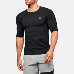 Under armour Seamless High-Stretch Solid Color Crew Neck Slim Fit T-Shirt