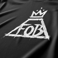 Fall Out Boy FOB Biker Logo Men’s T Shirt Chicago Punk Rock Tee Crowned Volcano