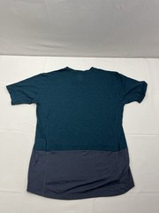 Men’s Small Superlight T-Shirt 110 GRMerino Wool Two Tone Blue Gray Color Block